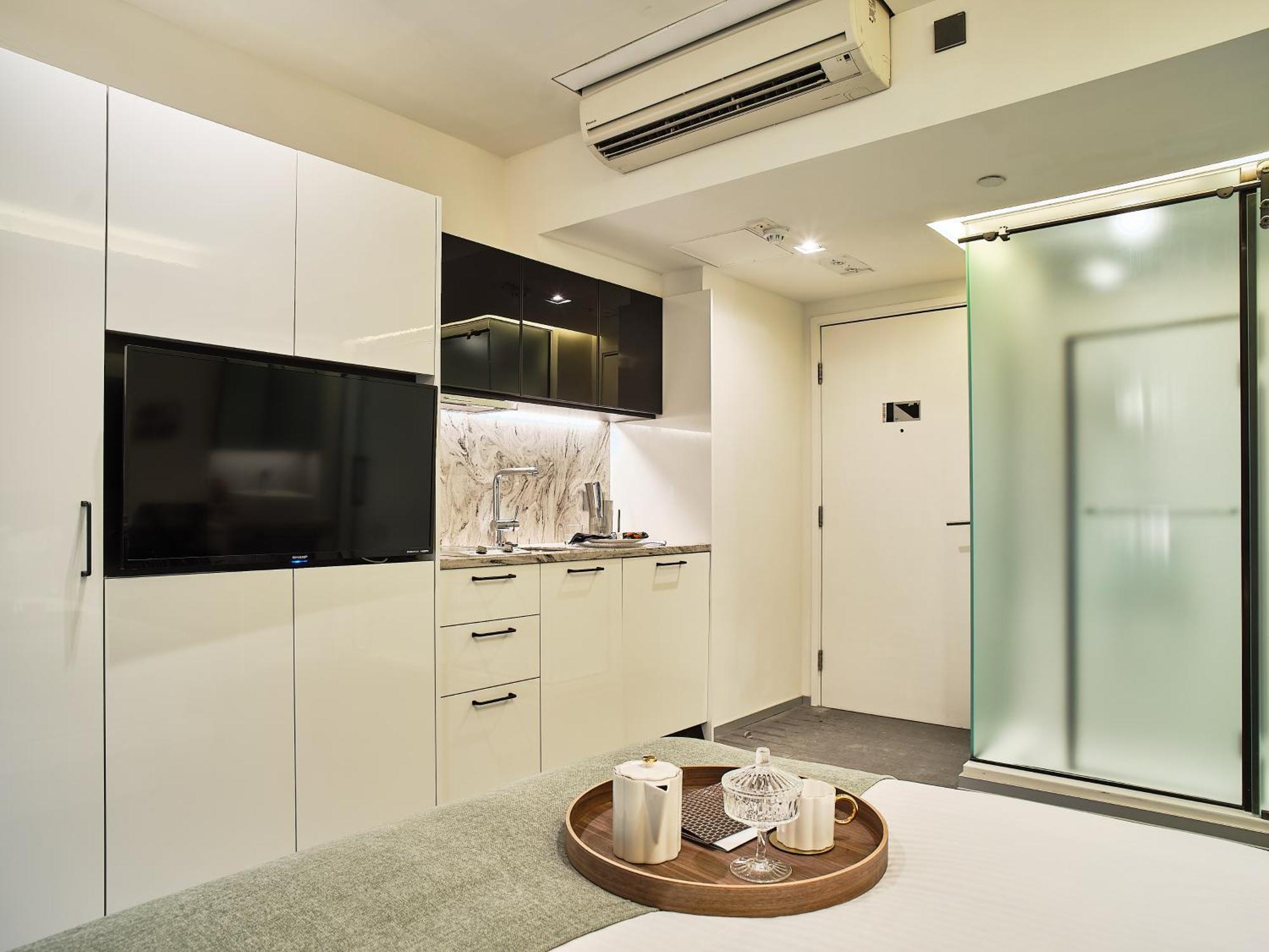 V Causeway Bay Aparthotel Hong Kong Bagian luar foto